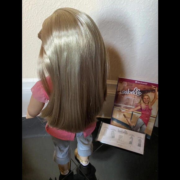 American Girl Of The Year Isabelle Palmer Retired - Picture 3 of 3